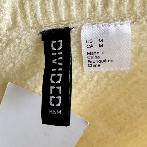H&M Divided V-Neck Oversized Sweater NWT - Picture 5 of 8